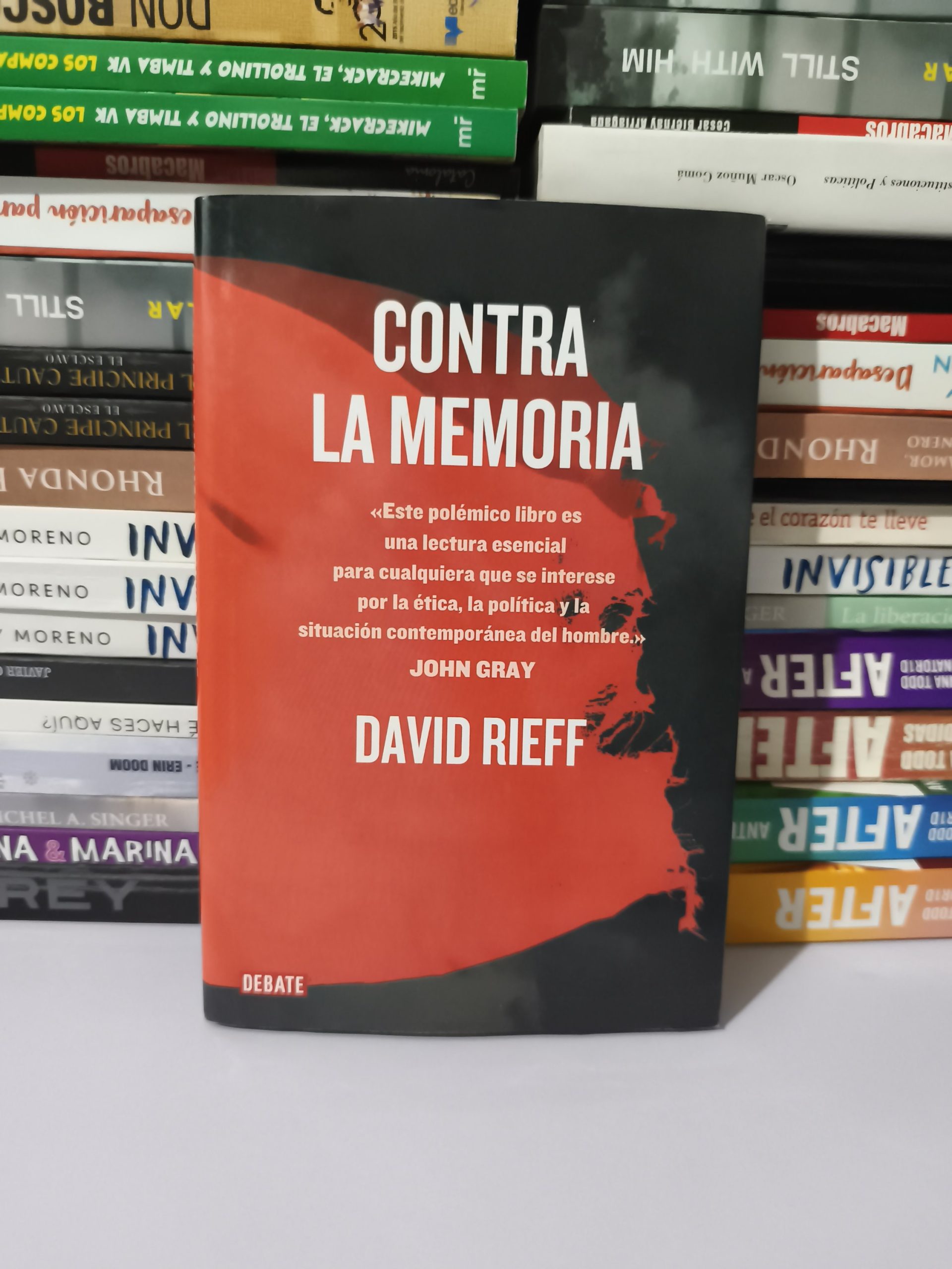 2026/03/JPEG_20260325_172758_4224397337345299948-scaled.jpg Contra la memoria - Imagen 1