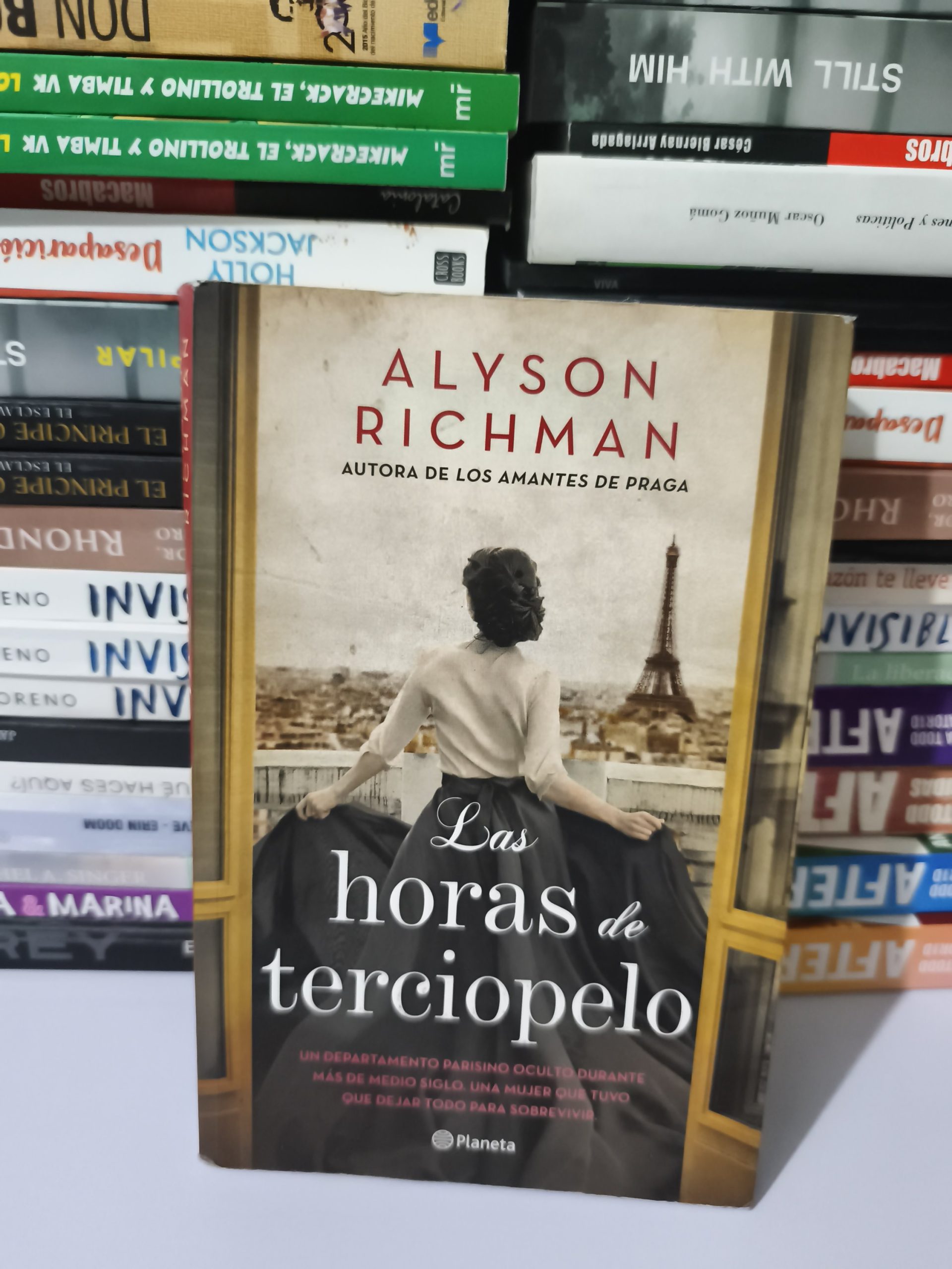 2026/03/JPEG_20260325_180512_5151008092868653933-scaled.jpg Las horas de terciopelo - Imagen 1