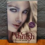 Vanish: Chica de Niebla