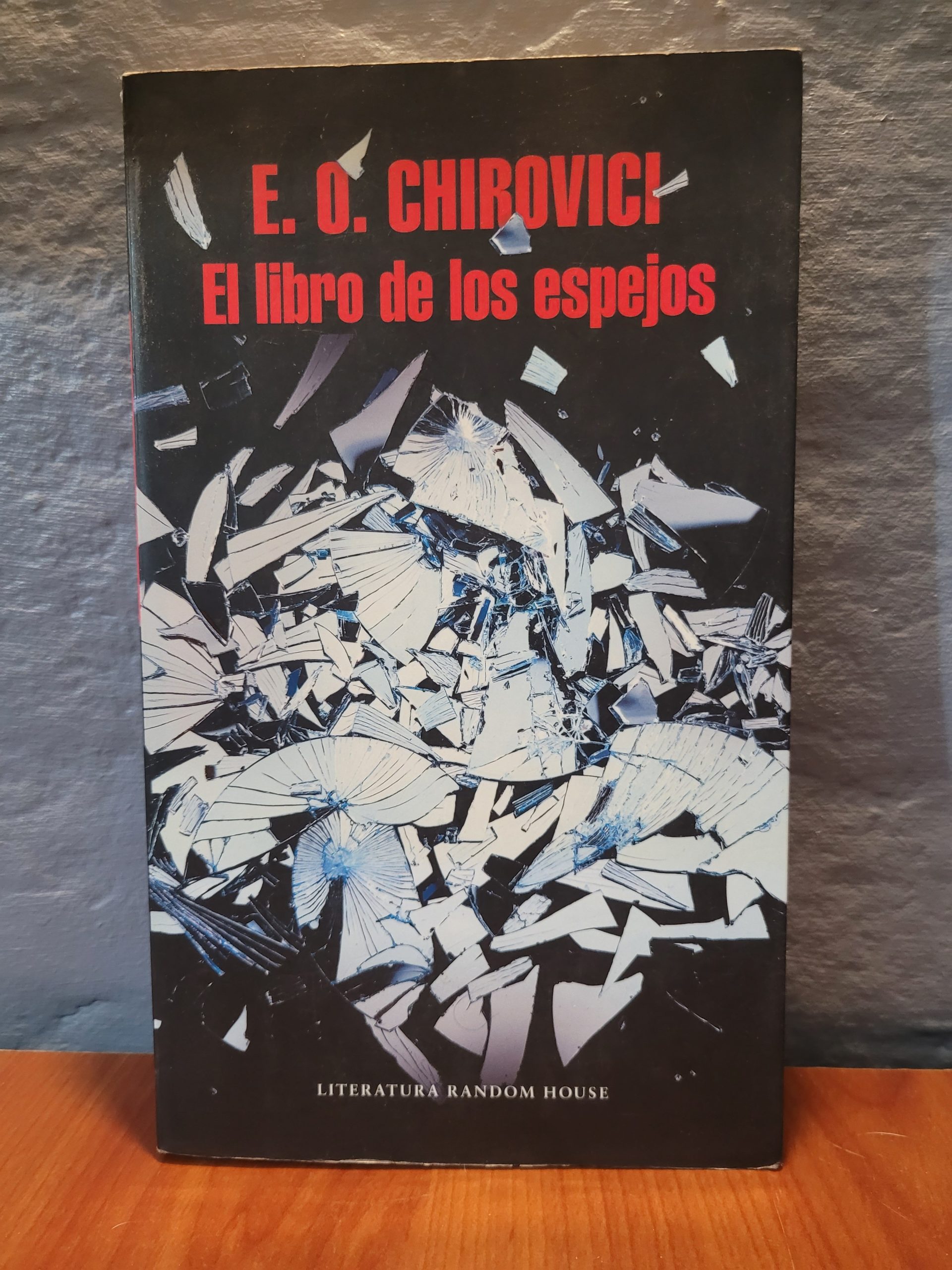 2026/04/1000090861-scaled.jpg El libro de los espejos - Imagen 1