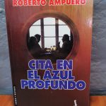 Cita en el Azul Profundo